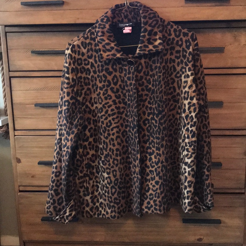 Jones New York cheetah jacket